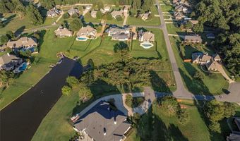 1104 Long Key Cir, Benton, LA 71006