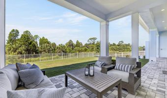 638 MANNS HARBOR Dr, Apollo Beach, FL 33572