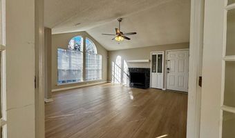 1107 Sandy Lane Dr, Alpharetta, GA 30022