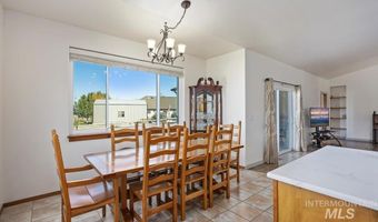 4477 Silver Lakes Ct, Buhl, ID 83316