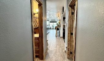 5404 Sioux Rd, Carlsbad, NM 88220