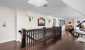 127 Harrison Ave 7, Newport, RI 02840