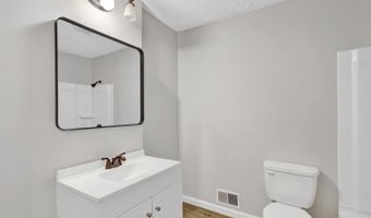 600 W 62ND St, Anniston, AL 36206