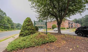 513 Emmett St, Bristol, CT 06010