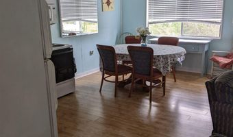 4021 Sailfish St, Bay St. Louis, MS 39520