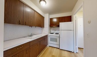 1257 Island Dr 203, Ann Arbor, MI 48105