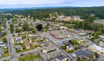 1165 H St, Arcata, CA 95521