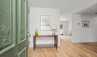 7362 Oakmont Dr, Santa Rosa, CA 95409