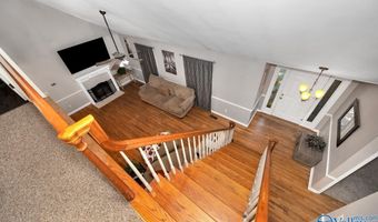 404 Cloverleaf Dr, Athens, AL 35611