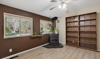 32700 SE LEEWOOD Ln 19, Boring, OR 97009