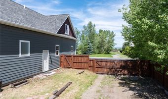 160 Coral Dr, Belgrade, MT 59714