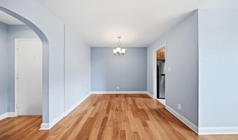 26 S OLD GLEBE Rd 203-B, Arlington, VA 22204
