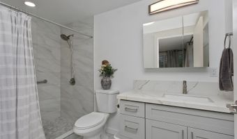 45-423 Lupo St, Kaneohe, HI 96744