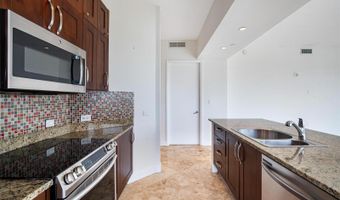20000 E Country Club Dr TS02, Aventura, FL 33180