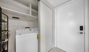 2775 NE 187th St 318, Aventura, FL 33180