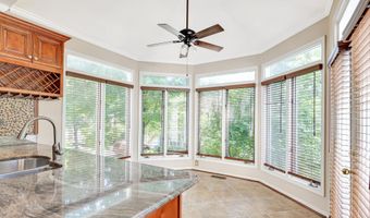 21102 RAINTREE Ct, Ashburn, VA 20147