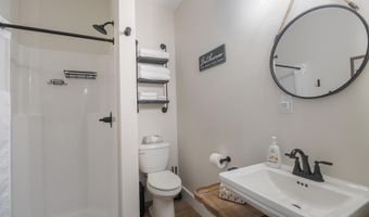 5815 Brittany Ave, Biloxi, MS 39532