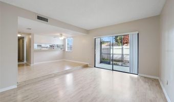 1412 OAK Pl J, Apopka, FL 32712