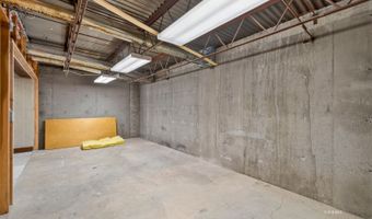 975 5th St, Elko, NV 89801