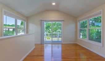 123 Mallard Cir, Agawam, MA 01001