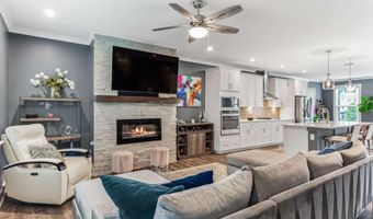 3927 Acer, Peachtree Corners, GA 30092
