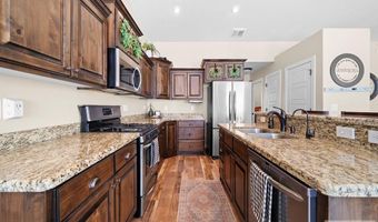 5577 Cottontree Ln, Ammon, ID 83406