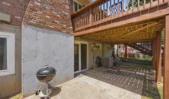 9616 Antonette Hills Dr, Affton, MO 63123