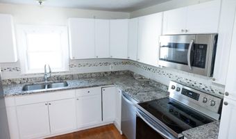 95 Elwyn St, Cranston, RI 02920