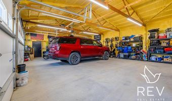 40 Absoraka Dr, Cody, WY 82414