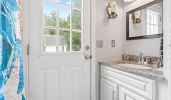 434 Donald St, Bedford, NH 03110