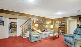 8422 GEORGIAN Way, Annandale, VA 22003