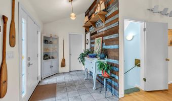 8 Laurel Ln, Bayville, NJ 08721