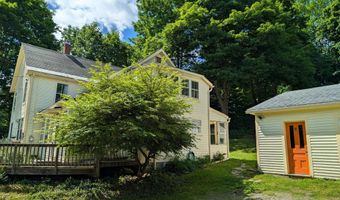 25 Charles St, Belfast, ME 04915
