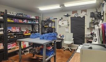 416 Barnett Dr, Batesville, AR 72501