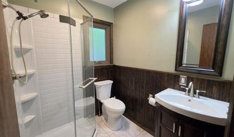 498 Delta Ln, Big Sandy, TN 38221