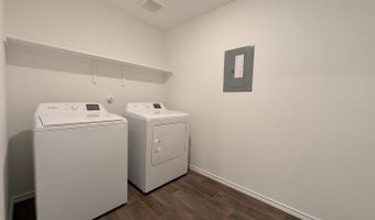 10520 RAINBOW Frst, Adkins, TX 78101