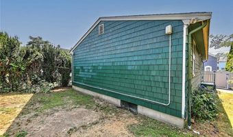 104 Stanton Ave, East Providence, RI 02915