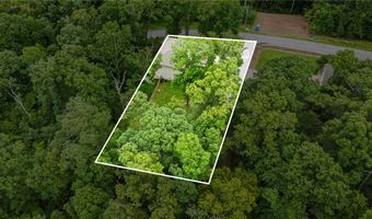 2 Stanhope Ln, Bella Vista, AR 72715