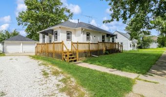 305 6th St, Adair, IA 50002