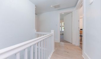 1123 W Huron St, Ann Arbor, MI 48103