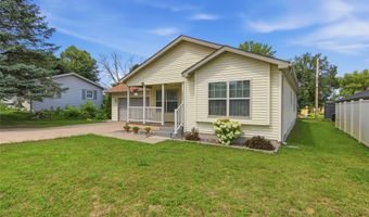 1012 Bartlett Ave, Altoona, WI 54720