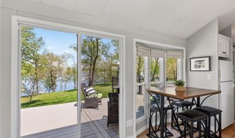 633 Cihlars Point Cir SW, Alexandria, MN 56308