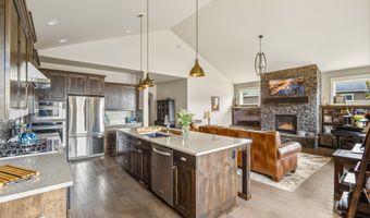 60414 Hedgewood Ln, Bend, OR 97702