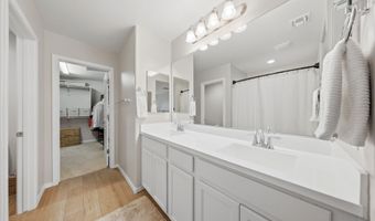 905 S CANAL Dr 13, Chandler, AZ 85225