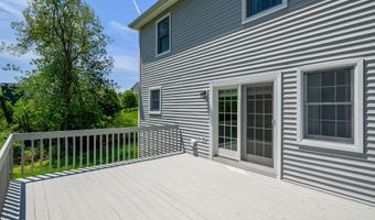 3 Red Barn Ln, Brookfield, CT 06804