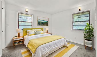 6785 NW 10th St, Des Moines, IA 50313