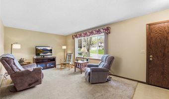 5856 139th St W, Apple Valley, MN 55124