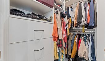 55 Walkabout Dr, Aberdeen, NC 28315