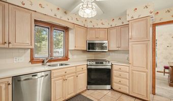 102 GRACEFORD Dr, Aberdeen, MD 21001