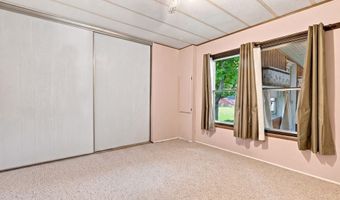 27 Castle Rd 153, Attleboro, MA 02703